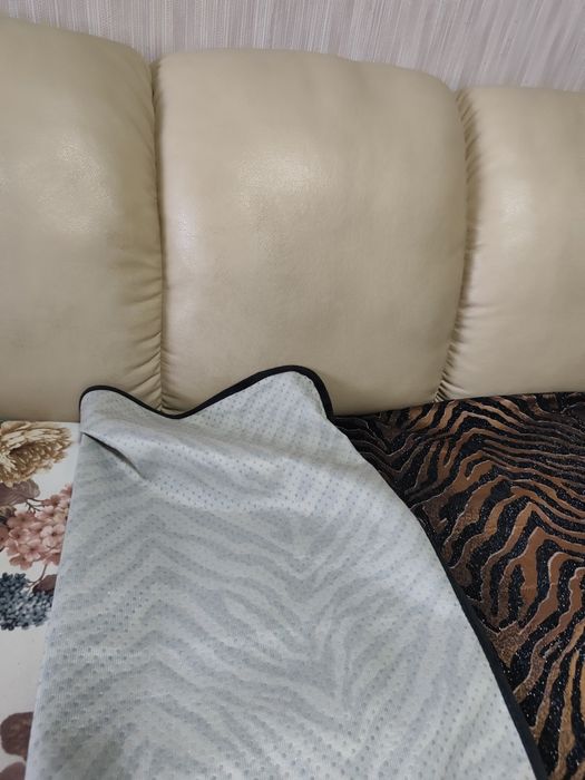 Продавам покривала за дивани