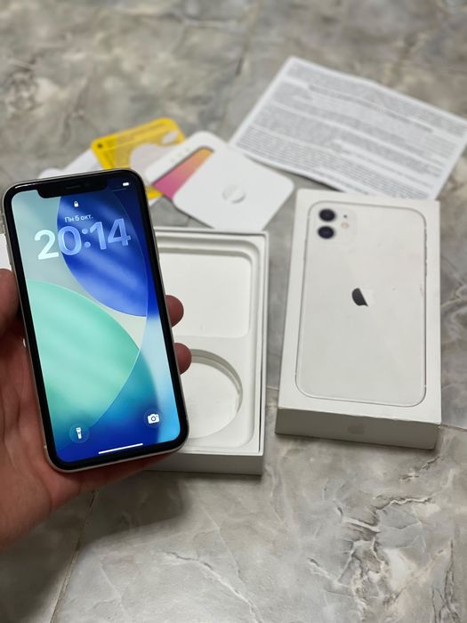 Продам iPhone 11