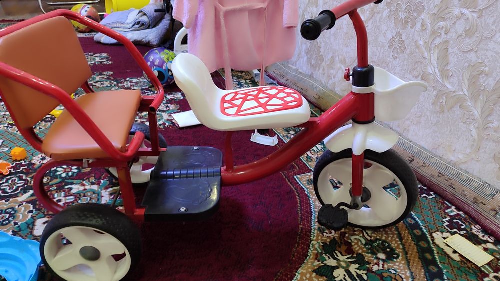 Продам детскую велосипед