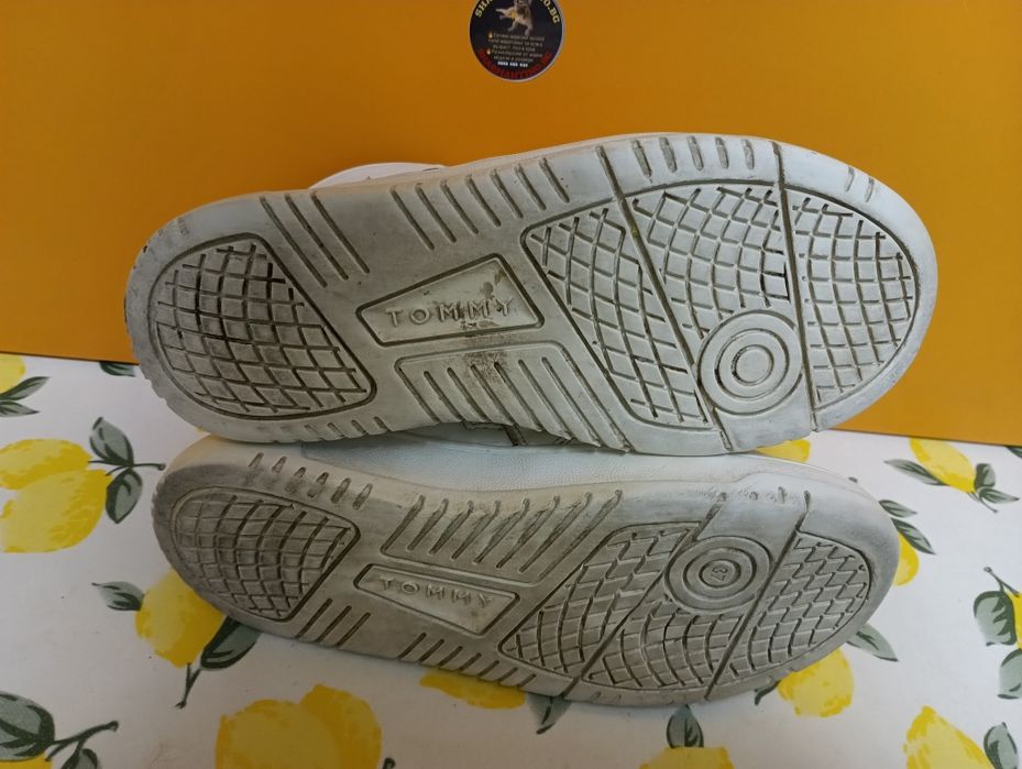 Tommy Hilfiger N 37 - 25 лв