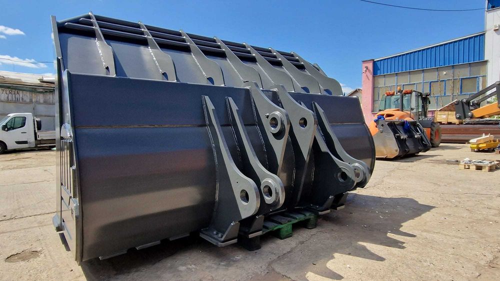 Cupa incarcat 2 mc JCB 426