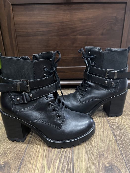 Ботинки демисезонные