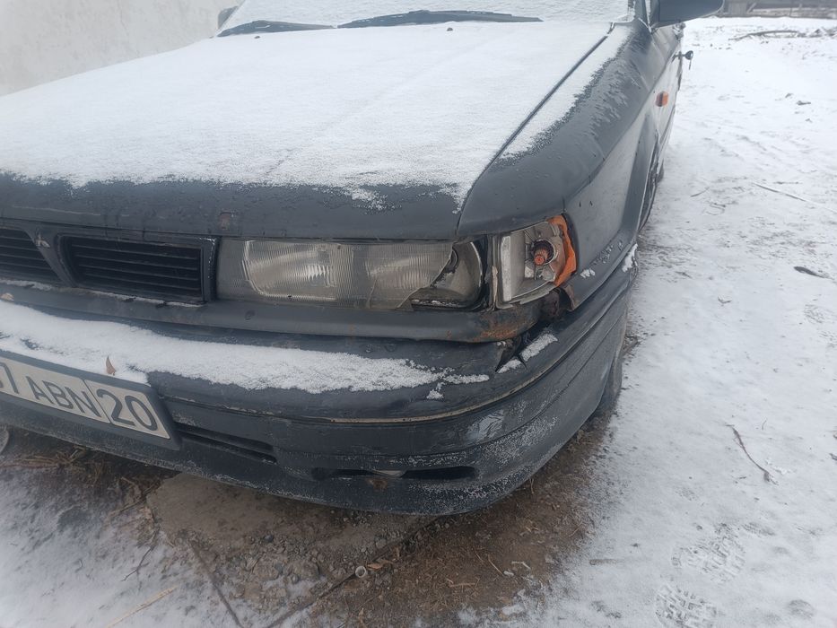 Митсубиси Галант