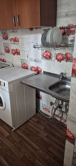 Închiriez garsonieră