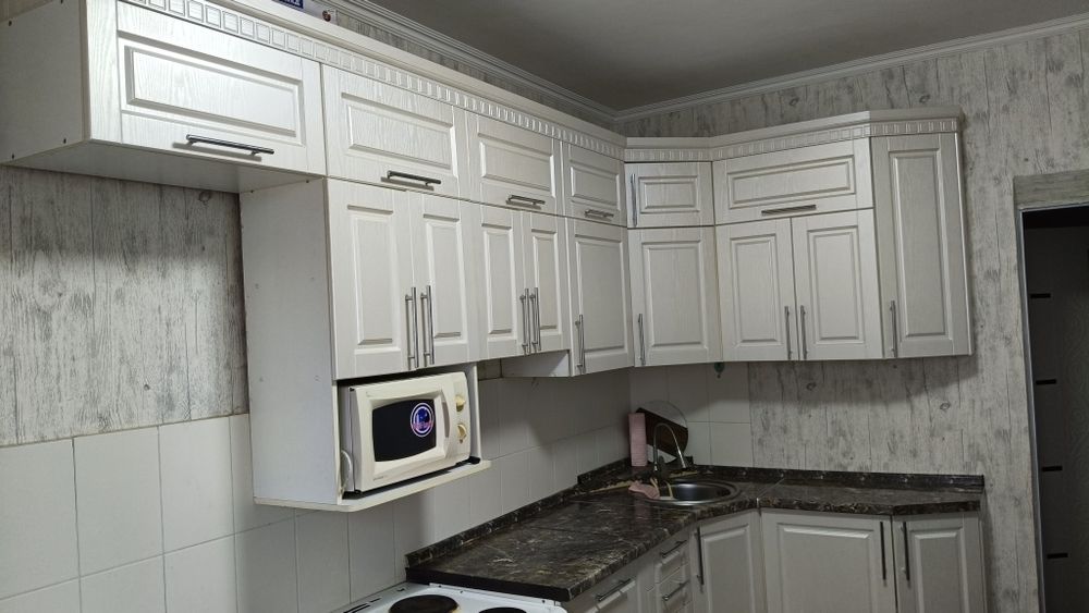 Продам кухонный гарнитур