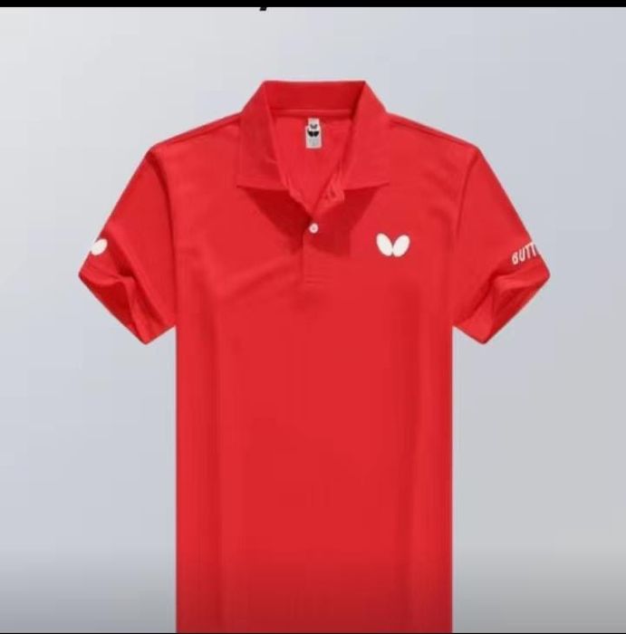 Теннисный форма.