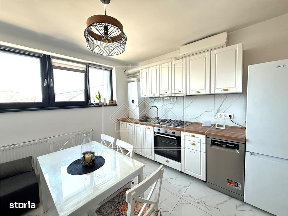 Apartament 3 camere, decomandat, cu loc de parcare | Zona Doamna Stanc