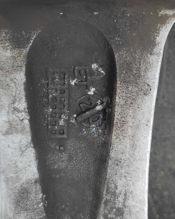 Немски алуминиеви джанти за BMW E60 16 5x120 ET-20 със зимни гуми