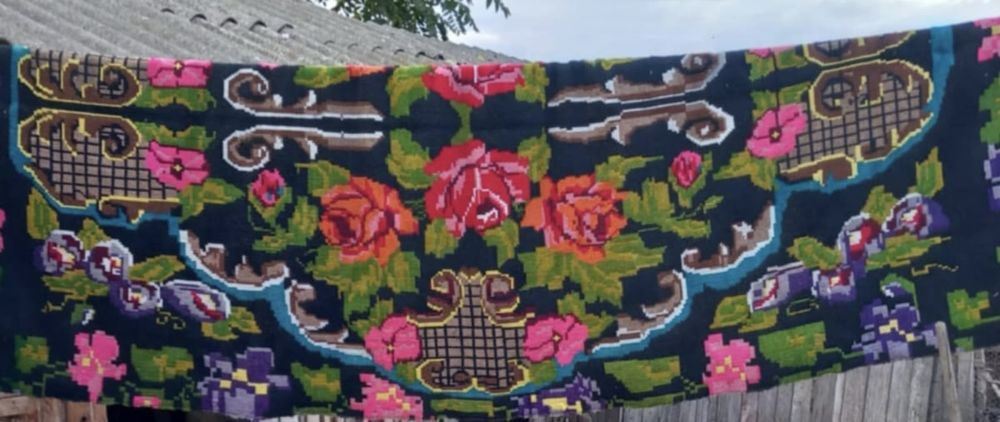 Covor traditional lana tesut manual in razboi