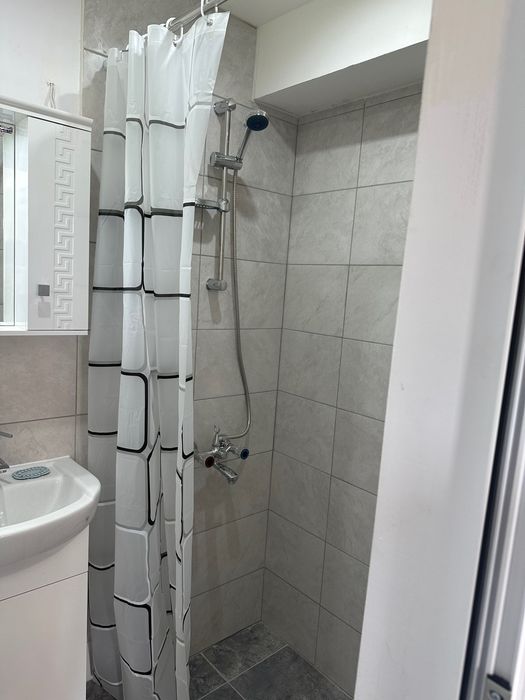 Къща за продажба в Средногорово с 810 кв.м. двор