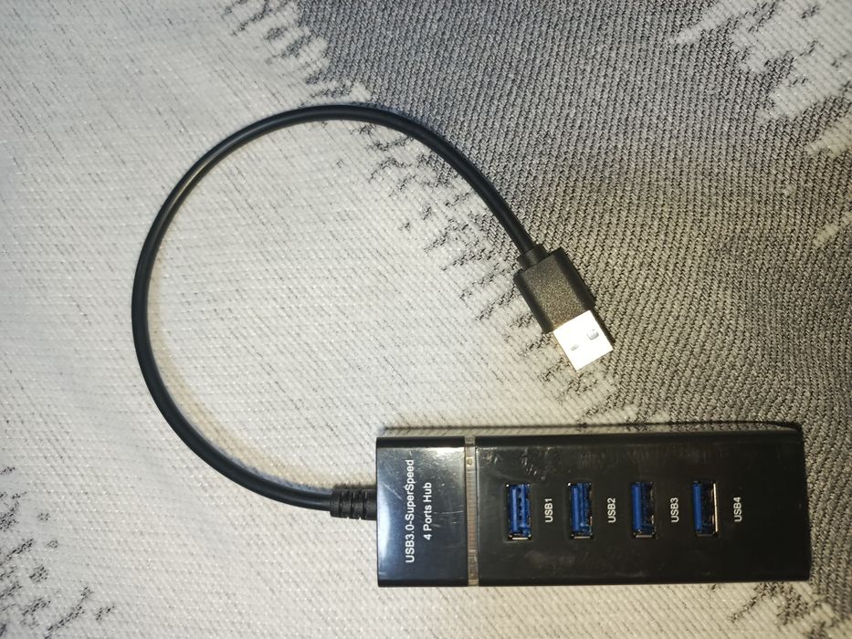 Продам USB HUB в рабочем состоянии за 1000тг.
