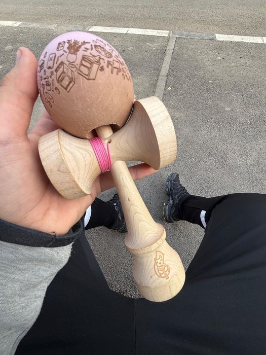 Kendama erratic squirrel(miguel)