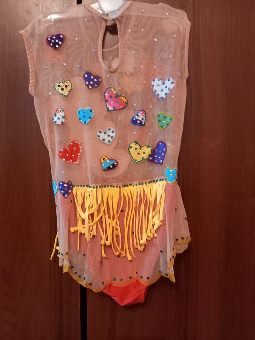 Продам гимнастический купальник