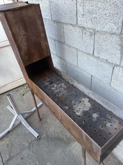 Мангал с толстостенного металла