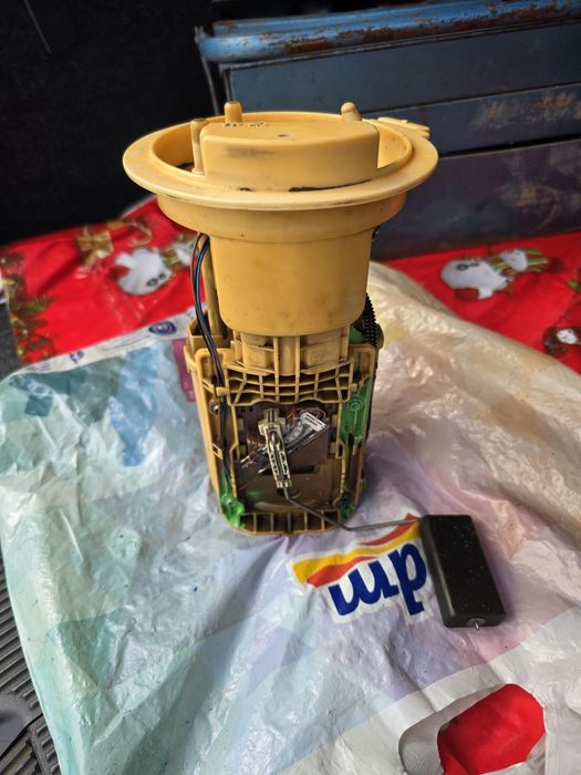 Vând pompă de skoda octavia 2 1.9tdi BKC