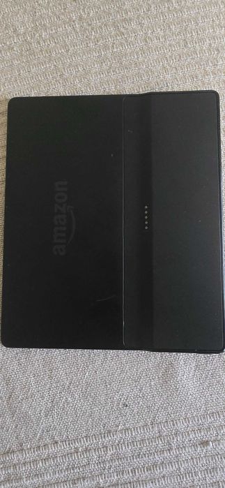 Електронен четец Amazon Kindle Oasis 8-th Gen., 6" дисплей