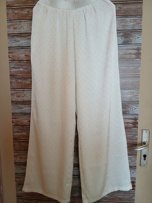 Дамски сатенен комплект М