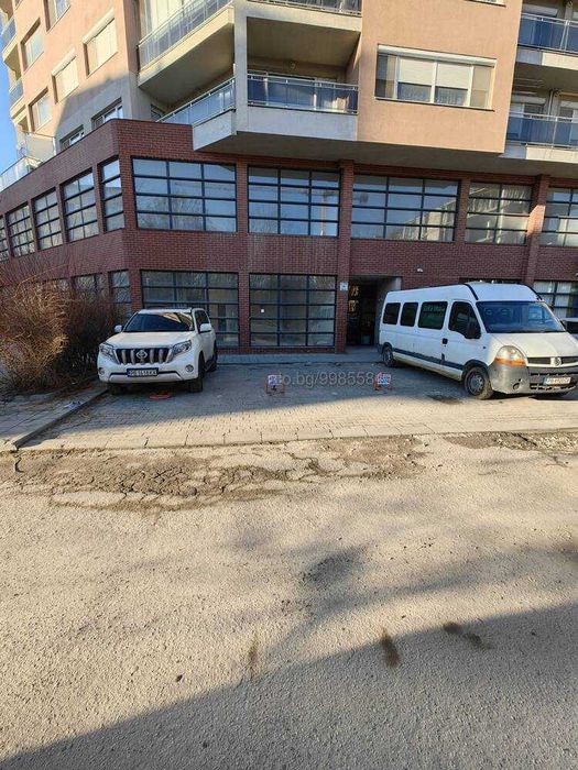 Дава се под наем Гараж / Паркомясто в Пловдив, Христо Смирненски - 20 кв.м за 76.5 € - Снимка #1