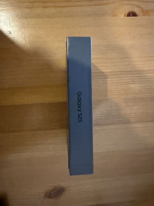 Samsung S25 12Gb Ram 128Gb stocare