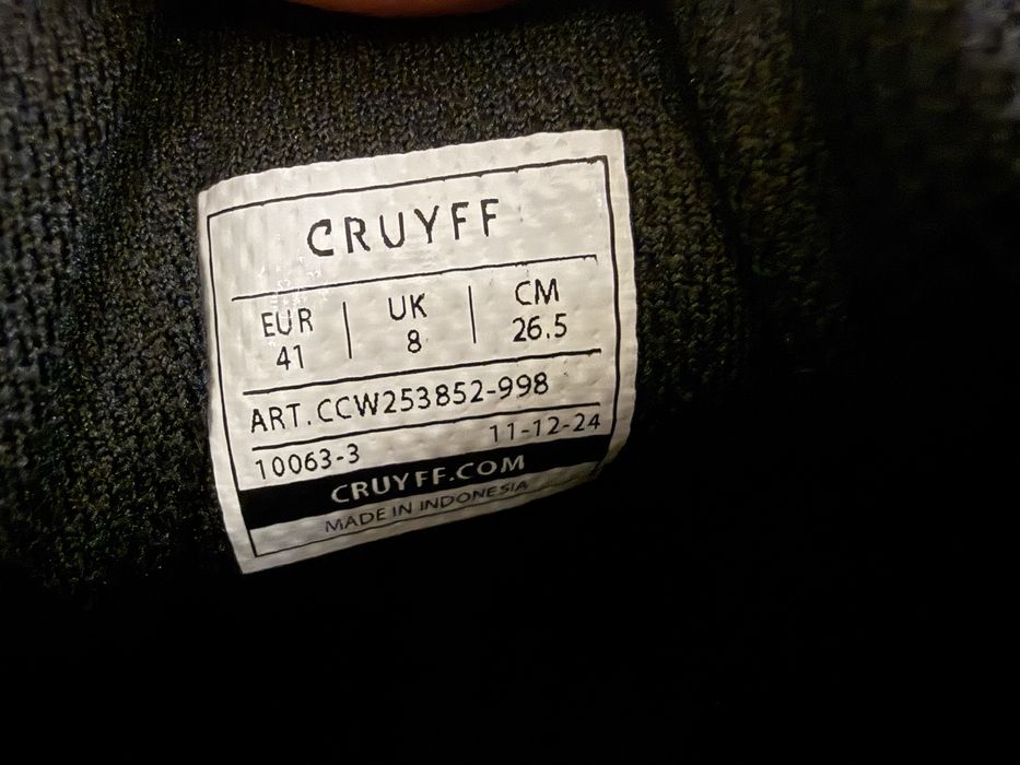 Чисто нови обувки  Cruyff  26.5 см
