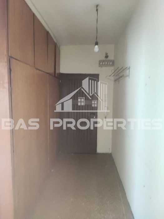 Продава се Двустаен апартамент в София, Света Троица - 65 кв.м за 2539 €/кв.м - Снимка #6