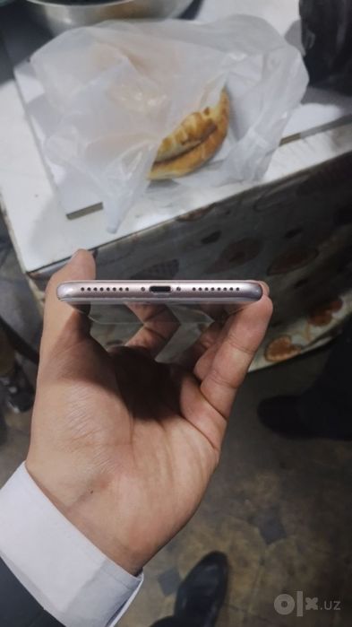 Iphone 8 plus sotiladi