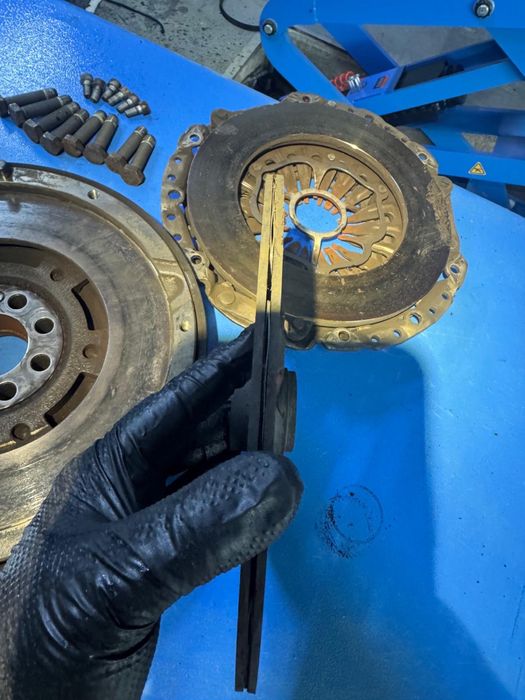 Chit ambreaj bmw e46 5 trepte