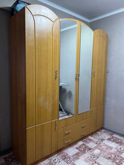 Шкаф в хорошем состоянии