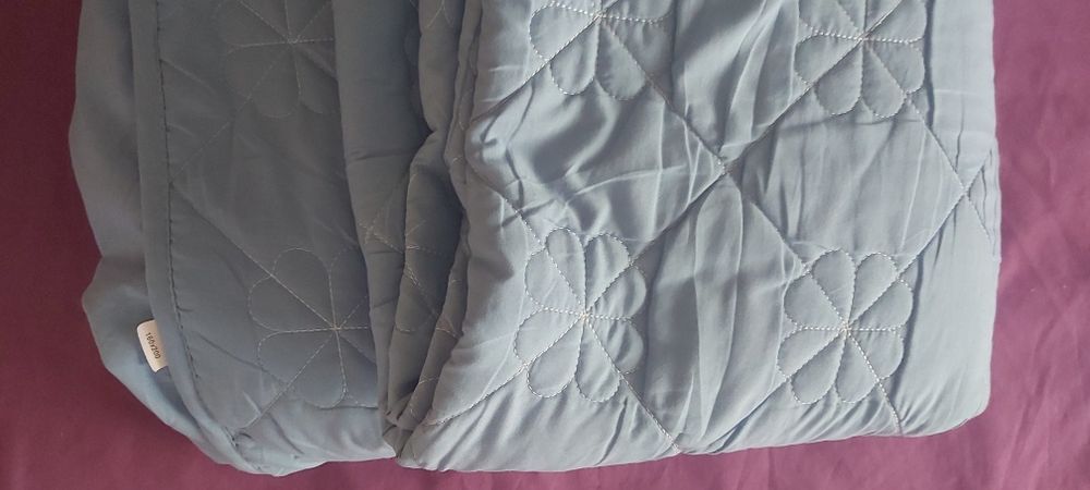 Наматрасники на кровать