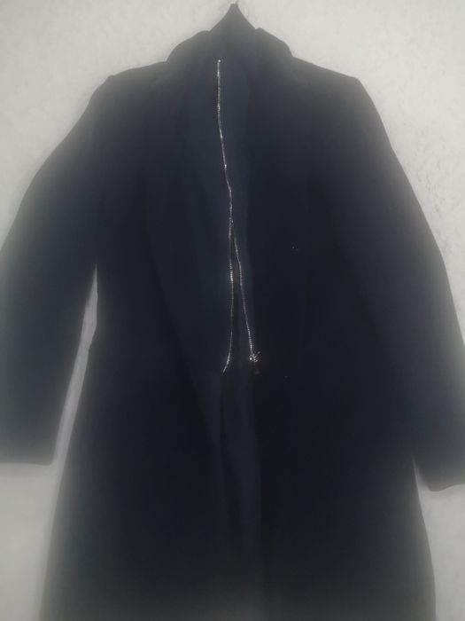 Дамско палто до коляното