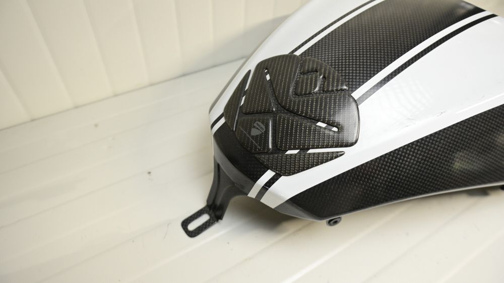 Ducati Diavel 1200 2014 Carena Rezervor Benzina Carbon
