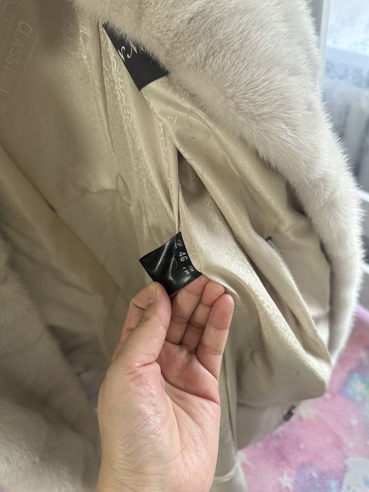 Продам норковую шубу