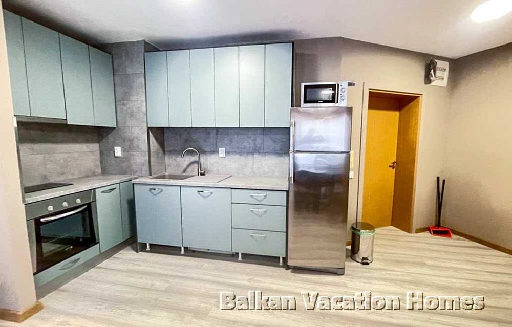 Продава се Тристаен апартамент в Бяла - 124 кв.м за 494 €/кв.м - Снимка #8