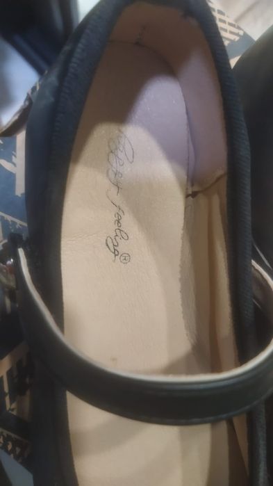 Продам балетки и кросовки