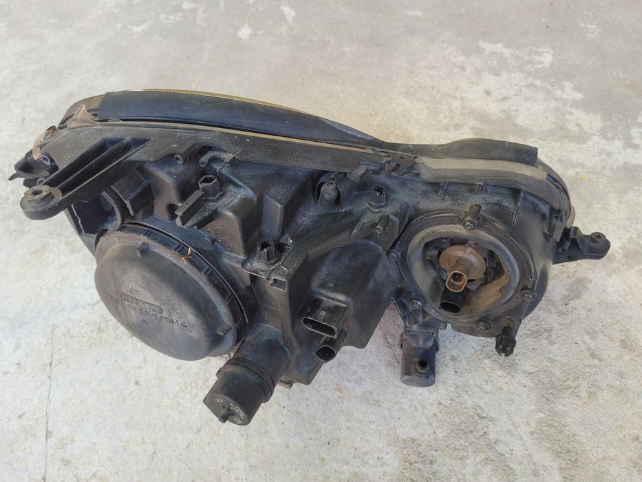 Mercedes E klasa w211 Bi Xenon Far,Мерцедес Е класа 211 Би ксенон Фар