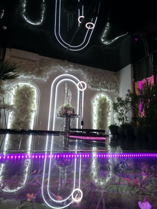 Închiriere platforma 360