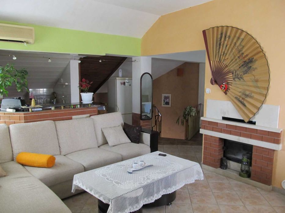 Продава се Многостаен апартамент в Варна, ВИНС - 140 кв.м за 802 €/кв.м - Снимка #1