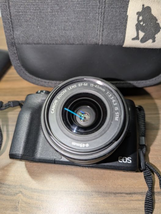 Canon Mirrorless EOS M50 cu garanție.