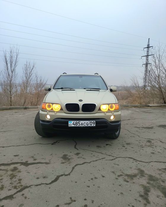 Продам BMW X5 2002 год