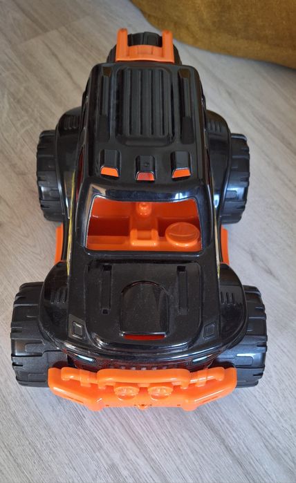 Детска играчка - джип