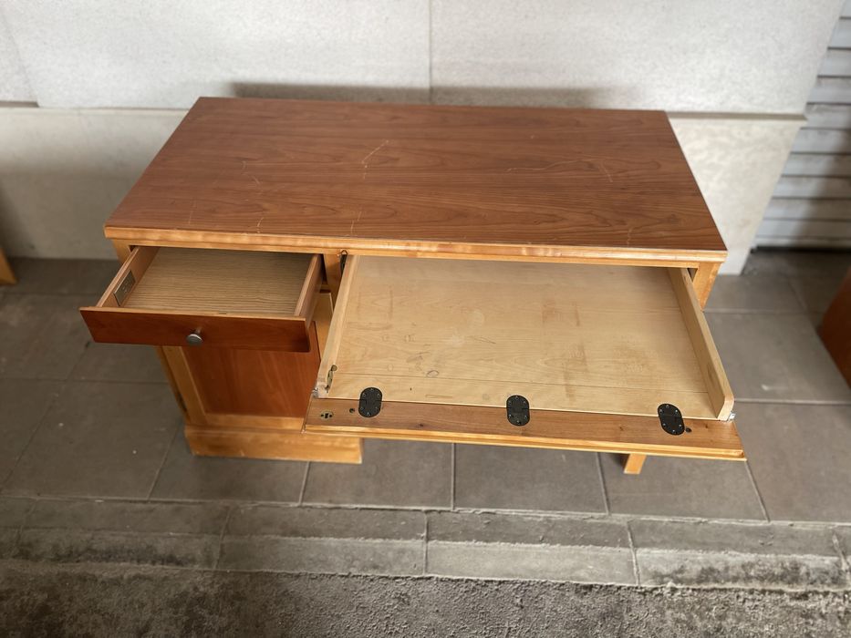 Бюро  Drexel Heritage