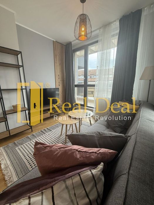 Дава се под наем Двустаен апартамент в София, Витоша - 65 кв.м за 850 € - Снимка #2