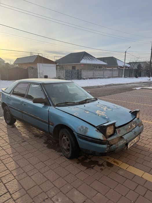 Мазда 323 хэтчбек на ходу