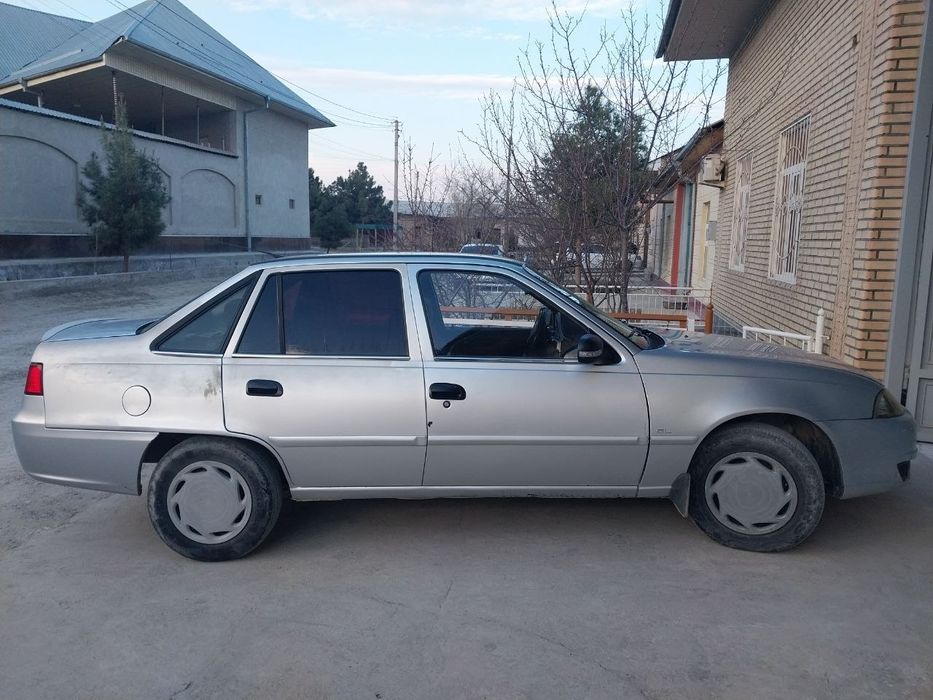 Nexia 2 narxi 3900$ kelishamiz