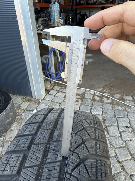 Промоция - Продавам зимни гуми 245/40/19 Pirelli run flat за БМВ/BMW