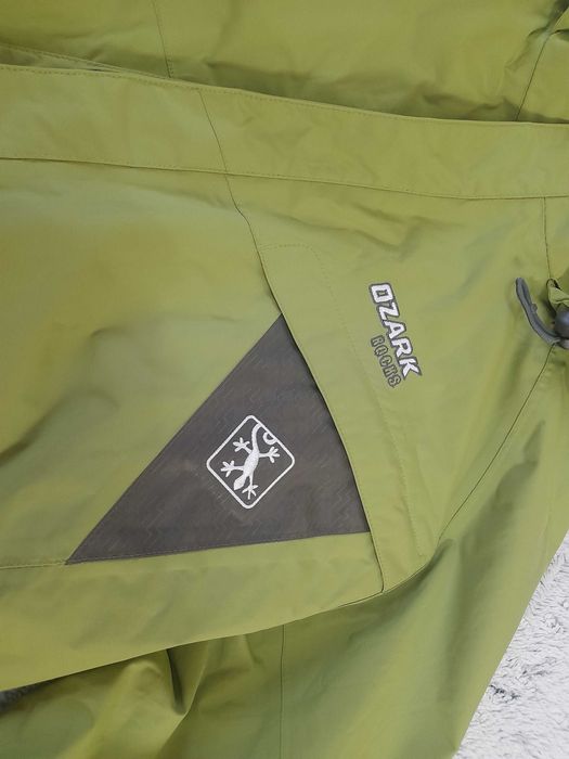 Продаётся куртка мужская размер 54-56новая