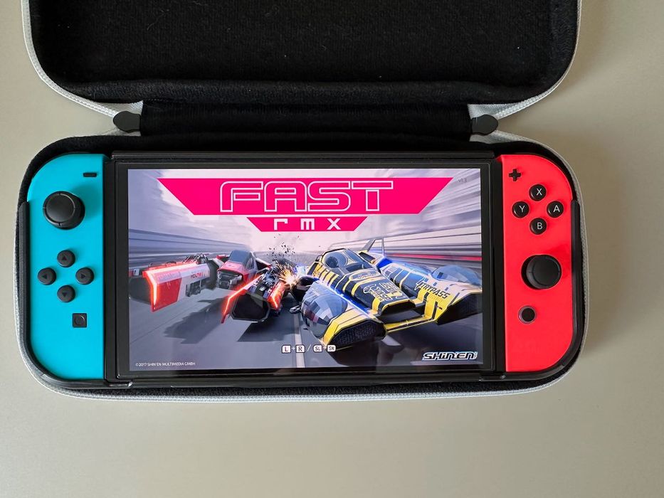 Vand Nintendo Switch OLED