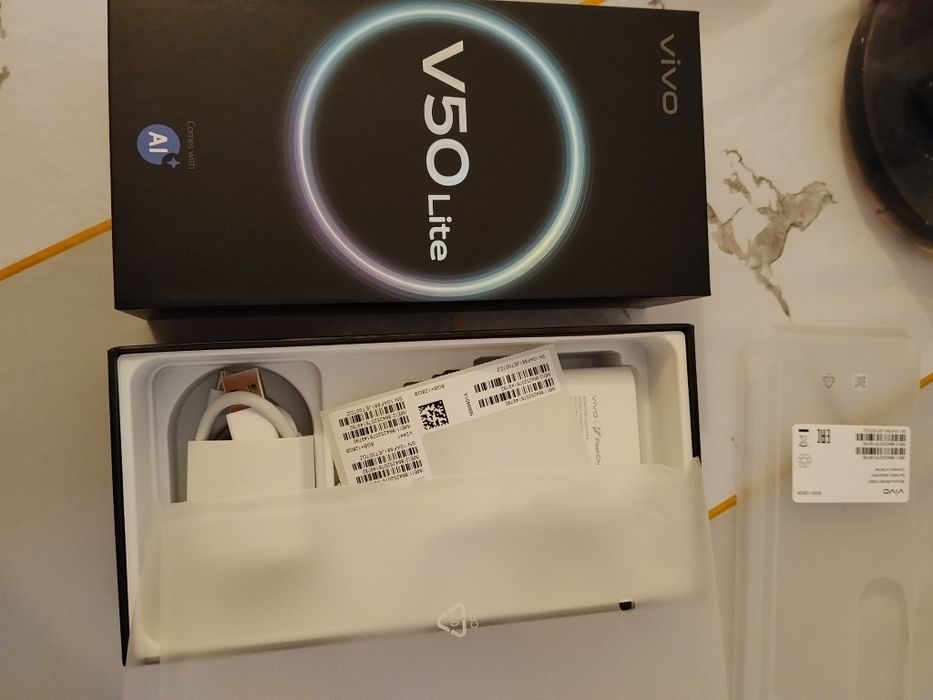 Продам Vivi v 50 light