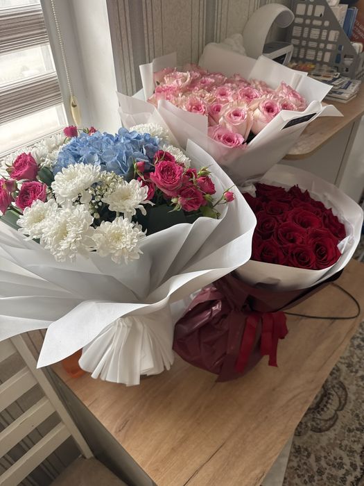 Цветы продаю букеты