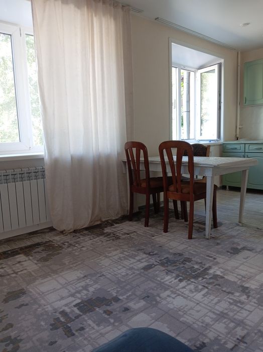 Сдам 2 комнатную квартиру